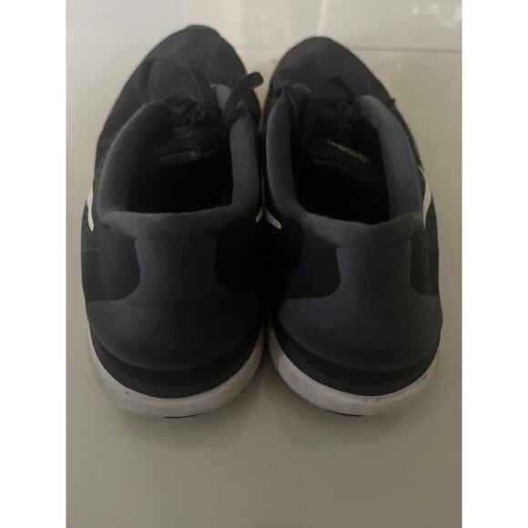 Nike Air Zoom Winflo 3 Men’s Running Shoes – Black/White – Excellent Condition - Picture 3 of 4